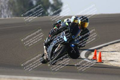 media/Nov-01-2025-TrackDaz (Sat) [[2b4d5192bc]]/B Group/1220pm (Turn 2 Outside)/